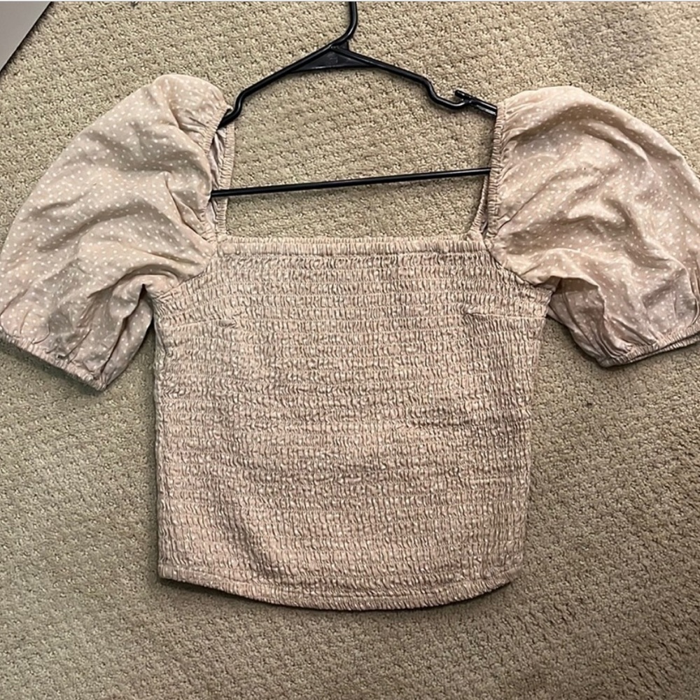 A&F polka dot blouse with puffy sleeves